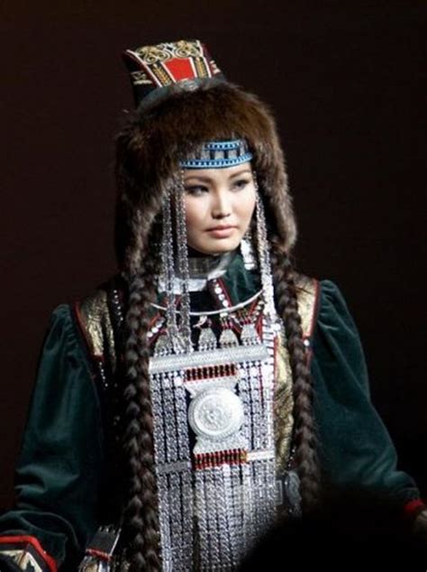 Yakut people of Siberia | Traditional outfits, Beauty around the world ...