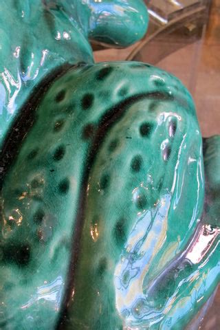 X Large Ceramic Frog Sculpture – Les Couilles du Chien