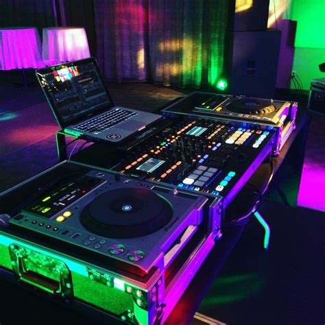 Setup dj on stage | Dj equipment, Dj setup, Home studio music