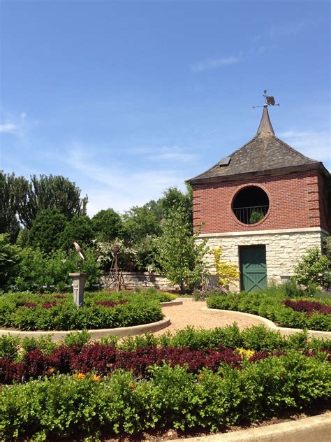 Green Bay Botanical Garden | Botanical gardens, Public garden, Unique ...