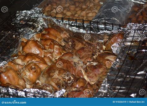 Maori Food Hangi New Zealand Stock Image | CartoonDealer.com #91826419