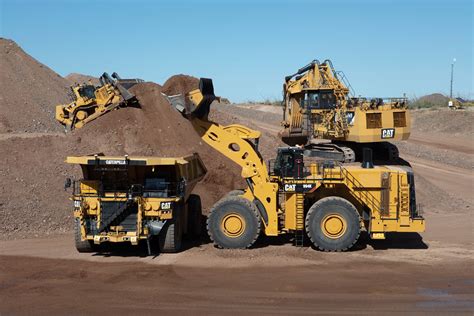 Caterpillar | BHP announces agreement with Caterpillar on battery powered zero-emissions mining ...