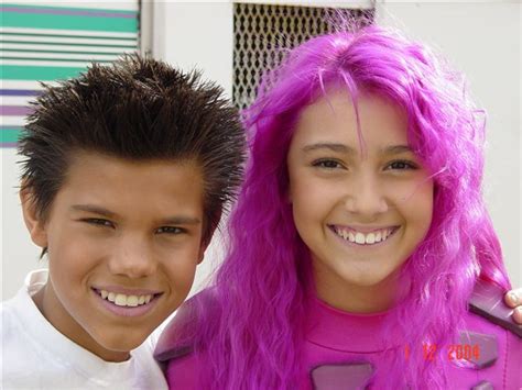 Picture of Taylor Lautner in The Adventures of Sharkboy and Lavagirl 3-D - Shark_Boy_7.jpg ...