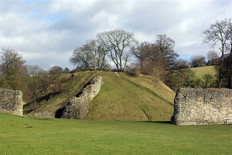 Medieval Britain: Berkhamsted Castle. History, Facilities and Opening ...