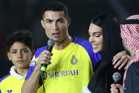 Cristiano Ronaldo Wedding: Ronaldo's girlfriend Georgina drops massive ...