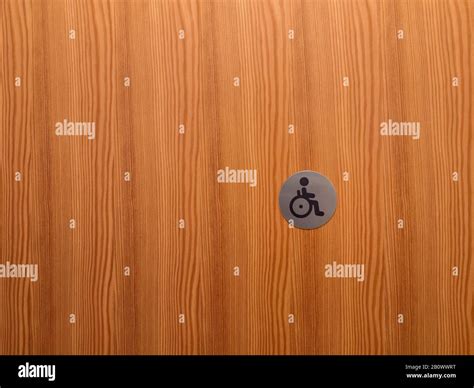 No wheelchair sign hi-res stock photography and images - Alamy