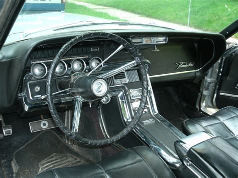 1966 Ford Thunderbird Town Hardtop: 1966 Thunderbird Interior