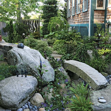 A Garden Design With Lots of Hardscape and Plants - Fine Gardening