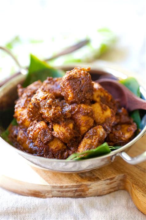 Chicken Rendang | Easy Delicious Recipes