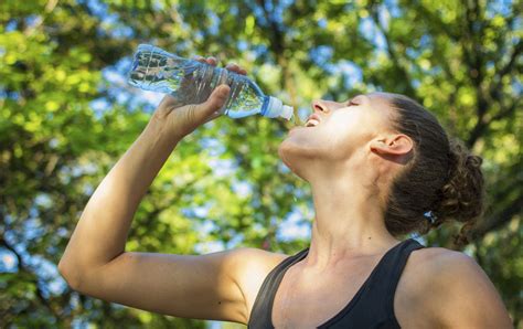 Why do heat and humidity feel worse than dry heat? - WTOP News