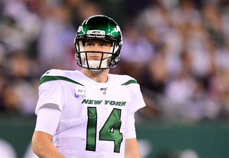 New York Jets: Is quarterback Sam Darnold truly regressing?