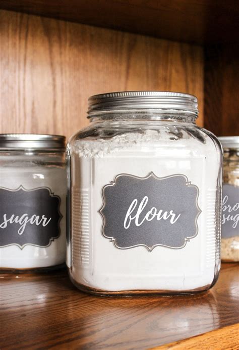 Flour and Sugar Canisters You Can Make Yourself - Cleverly Simple