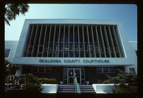 Okaloosa County Courthouse - Courthouses of Florida