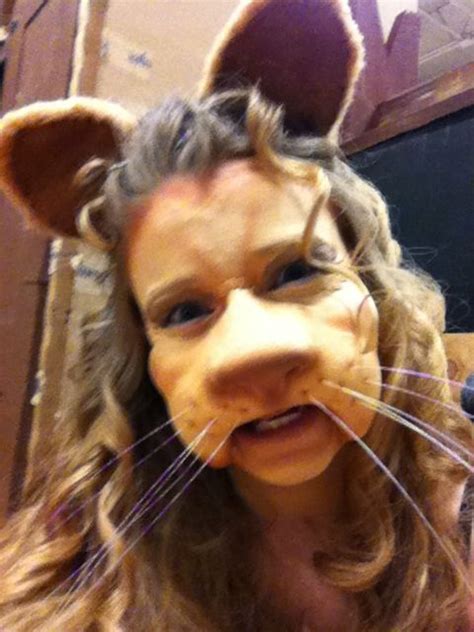 My Cowardly lion makeup for wizard of oz!! | Lion makeup, Wizard of oz, Cowardly lion