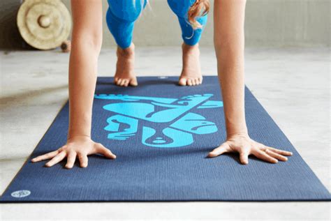 5 Eco-Friendly Yoga Mats for a Healthier Practice - The Zero Waste Memoirs