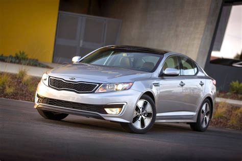 Are there any reliable hybrid sedans out there? - The Globe and Mail
