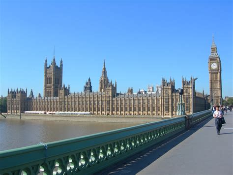 WESTMINSTER BRIDGE | London mania