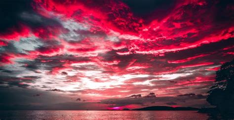 Desktop wallpaper sea, sunset, red clouds, nature, hd image, picture, background, a27975