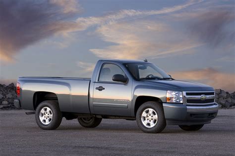 2011 Chevrolet Silverado 1500 Review, Specs, Pictures, Price & MPG