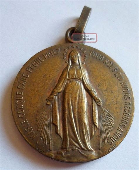 Saint Bruno Of Cologne / Christian Religious Pendant Medal