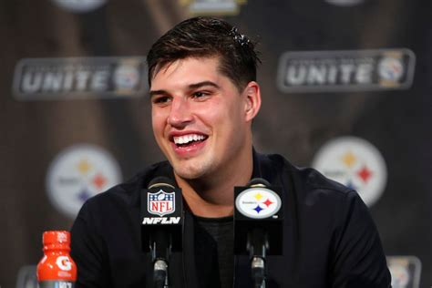 Mason Rudolph Earns Pittsburgh Steelers’ Trust With Efficient Performance