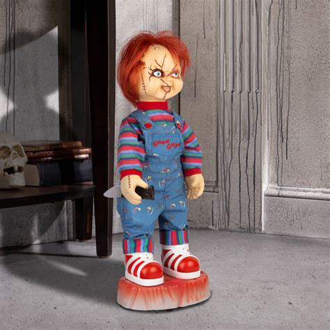 Universal Animatronic Musical Halloween Chucky Decoration 223214 | RONA