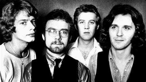 10 Best King Crimson Songs of All Time - Singersroom.com