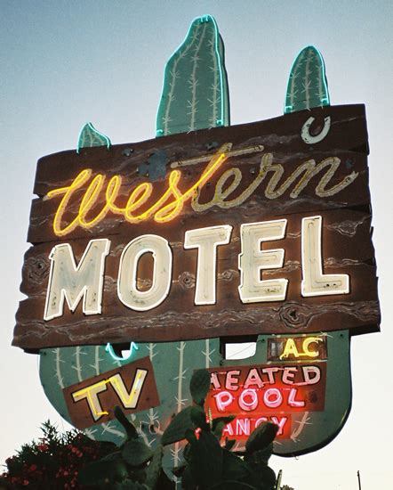 Western Motel, Santa Maria, CA - California Beaches