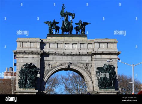 Grand Army Plaza, Brooklyn, NY Stock Photo - Alamy