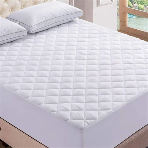 Quilted Mattress Pad (King, White) -Stretchable Mattress Topper ...