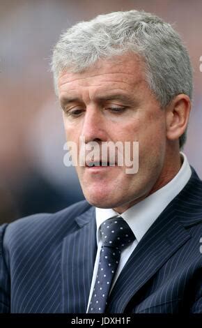 MARK HUGHES MANCHESTER UNITED FC OLD TRAFFORD MANCHESTER 10 August 1988 ...