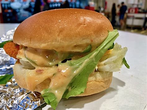 Review: Costco Food Court's New Chicken Sandwich