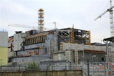 Chernobyl's 'sarcophagus', built to reduce spread of radioactive contamination, on verge of ...