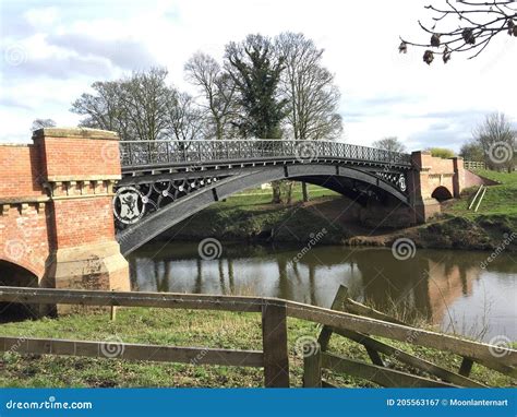 Brick Buttress Bridge Over a River Stock Image - Image of track, reservoir: 205563167