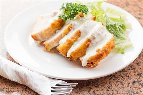 Keto Chicken Cordon Bleu - Low Carb Chicken Cordon Bleu