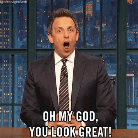 Seth Meyers Looking Good GIF - SethMeyers LookingGood YouLookGreat - Discover & Share GIFs