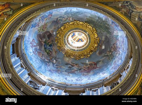 Dome in Basilica of St. Peter in Vatican Stock Photo - Alamy