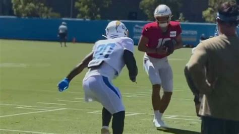 First look at running back Sony Michel at Los Angeles Chargers practice