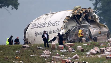 UPS plane crash kills crew of 2 | Northwest Arkansas Democrat-Gazette