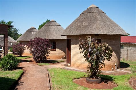 Attractions | Nongoma Lodge is situated in the heart of the Zulu Kingdom and boasts 3 star ...