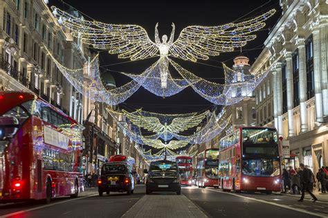 Regents-street-london-christmas-lights - TDS