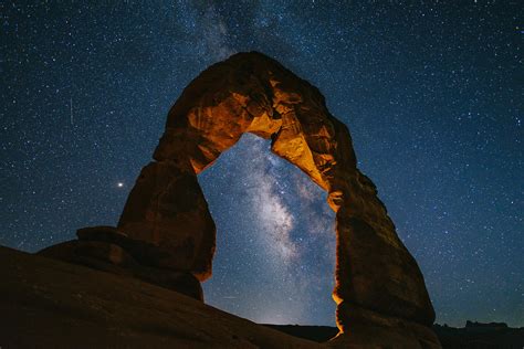 Delicate Arch – Arches National Park [2096×1399] – Wallpaperable