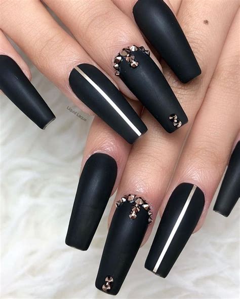 30 Creative Designs for Black Acrylic Nails That Will Catch Your Eye ...