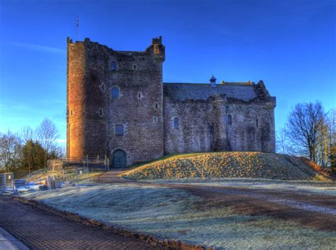 Doune Castle Game of Thrones tour - Private tours Edinburgh | VisitScotland