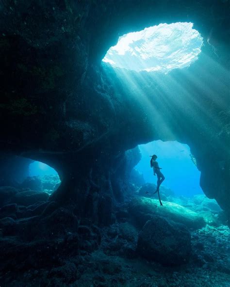 Cave diving - adrenaline rush or downright terrifying? 💦 #Hawaii #DivingPhotography 📸: # ...