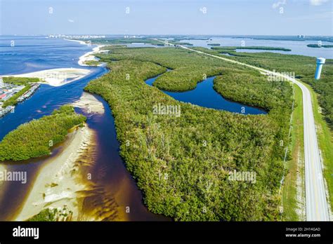 Estero bay aquatic preserve water hi-res stock photography and images - Alamy