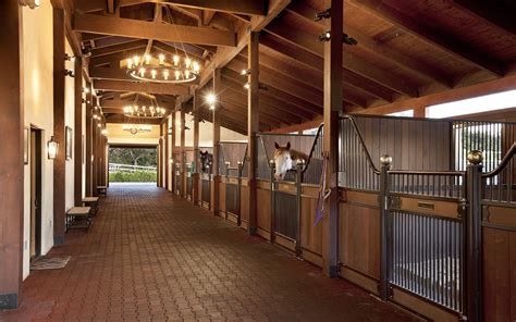 Photo Gallery Horse barn, Chicago, tel:(847) 451-1705