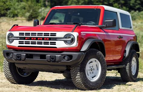 Why We Love The New Ford Bronco Heritage Edition