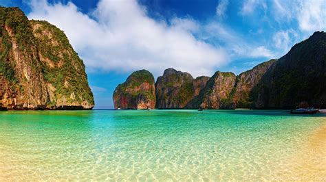 Maya Bay beach Ko Phi Phi Lee Thailand Wallpaper.jpg Desktop Background