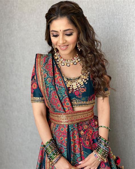 Brides Who Sported A Belted Look On Their Wedding Day! | Dress indian ...